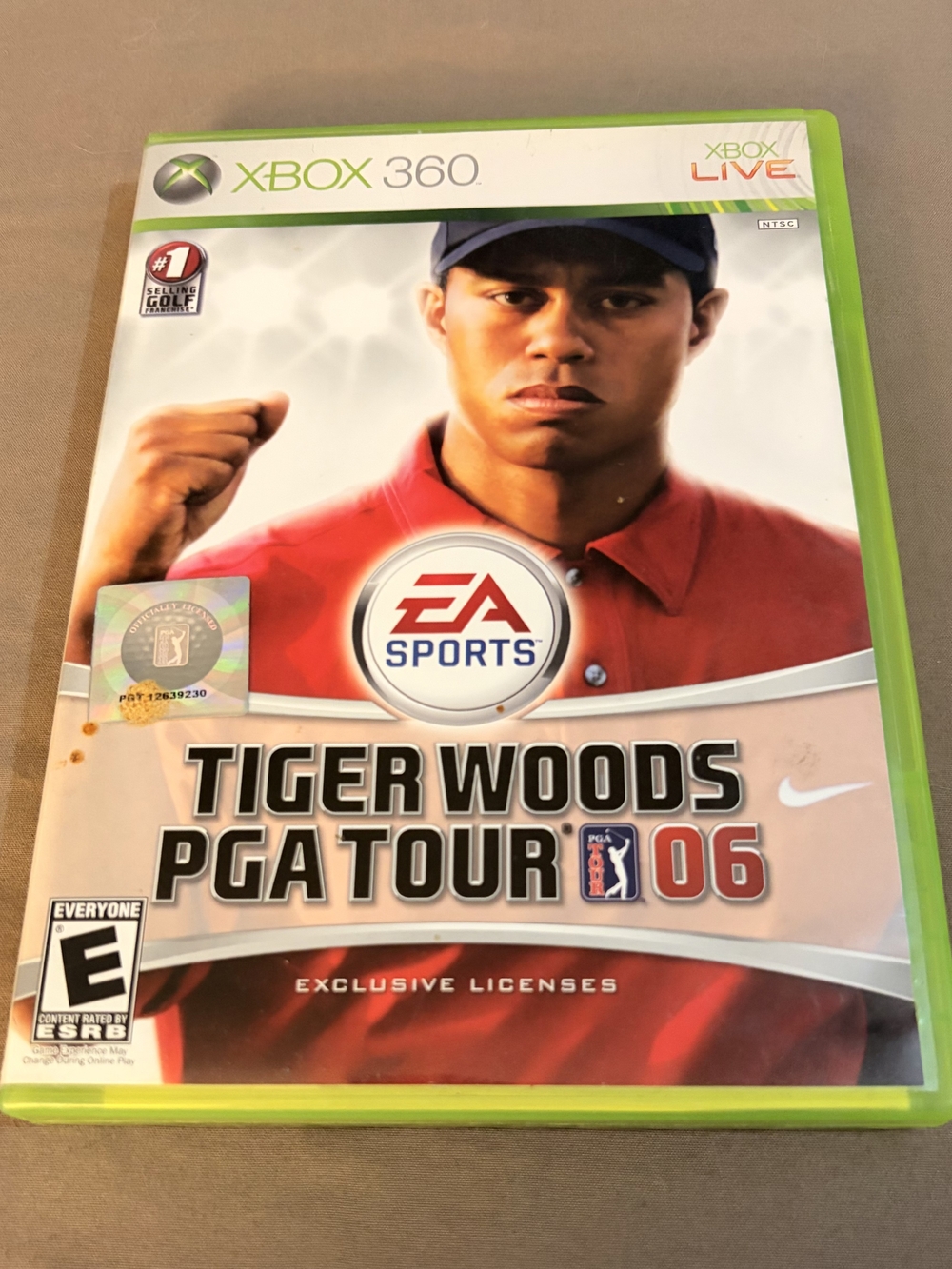 Tiger Woods PGA TOUR 06 for Xbox 360 - Red